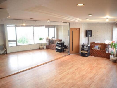 横浜元町にてフラワークショップを開講しました